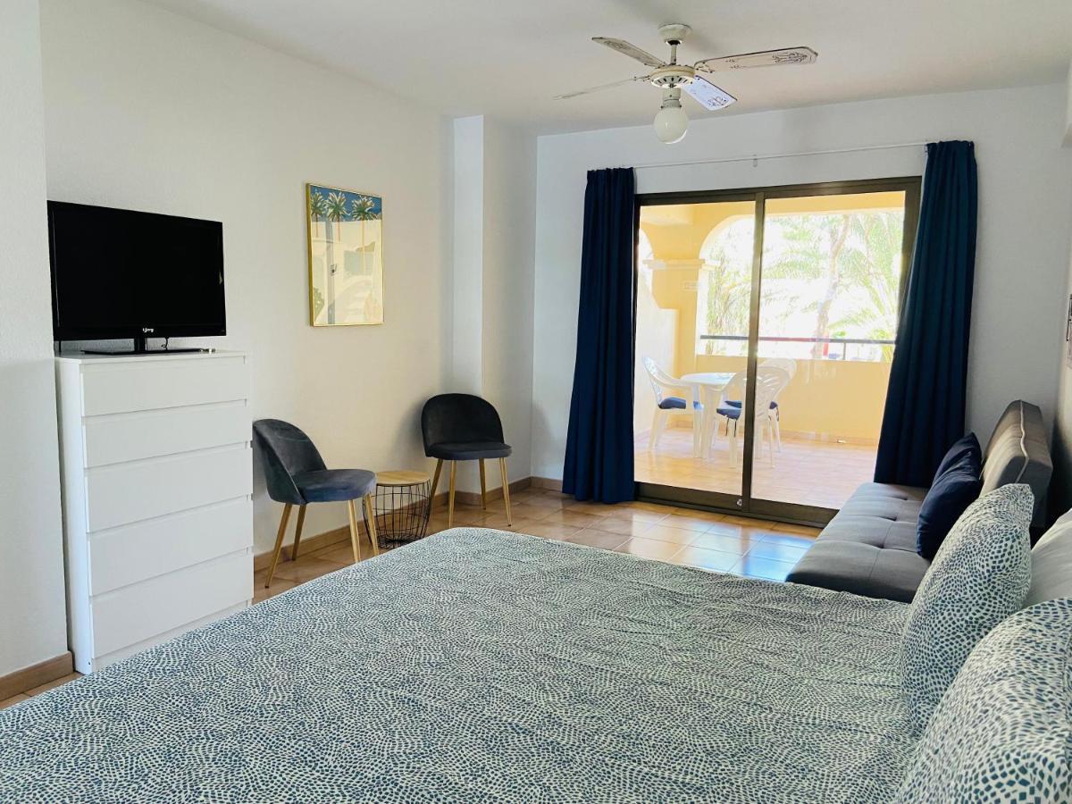 Estudio Castle Harbour 451 Appartamento Los Cristianos  Esterno foto